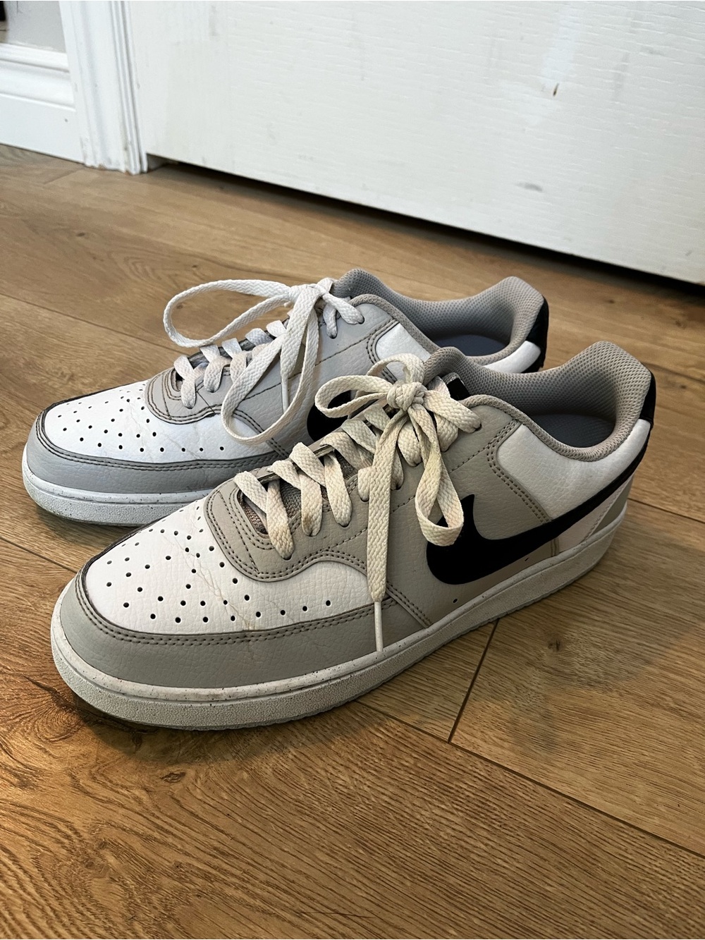 Nike Court Vision Low Sneakers Men’s 8.5